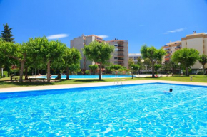  UHC Jerez Cordoba Sevilla Apartments  Салоу